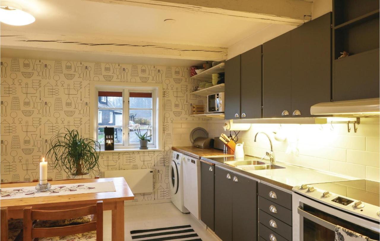 Gorgeous Home In Oestra Soennarsloev With Kitchen Ostra Sonnarslov Exterior photo